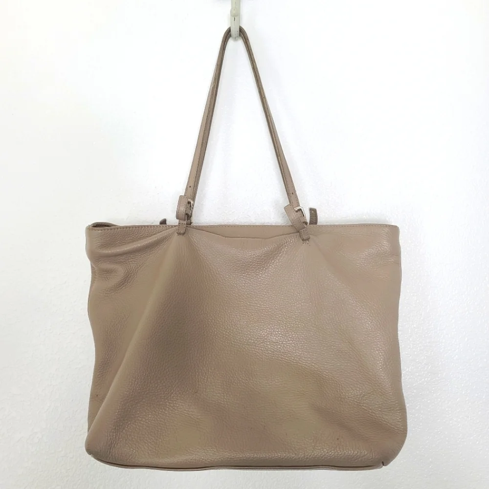 Vintage Furla Pebble Leather Neutral Tote Shoulder Bag